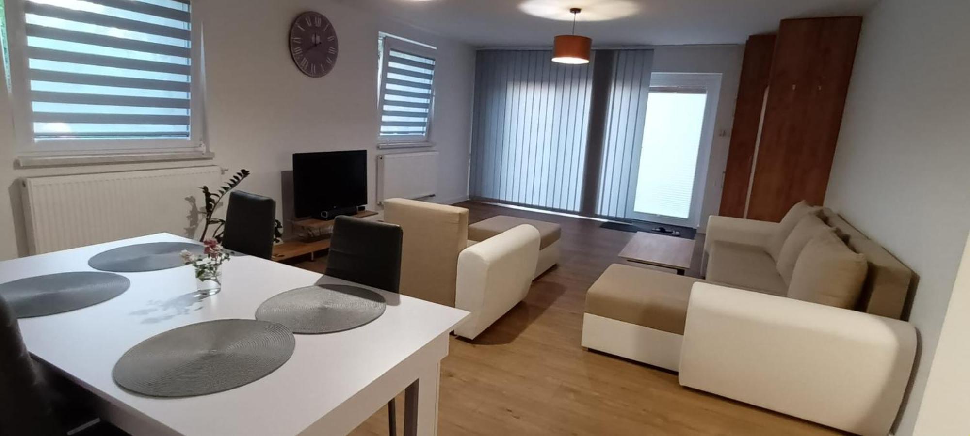Pensjonat Kaprys Solec-Zdrój Esterno foto